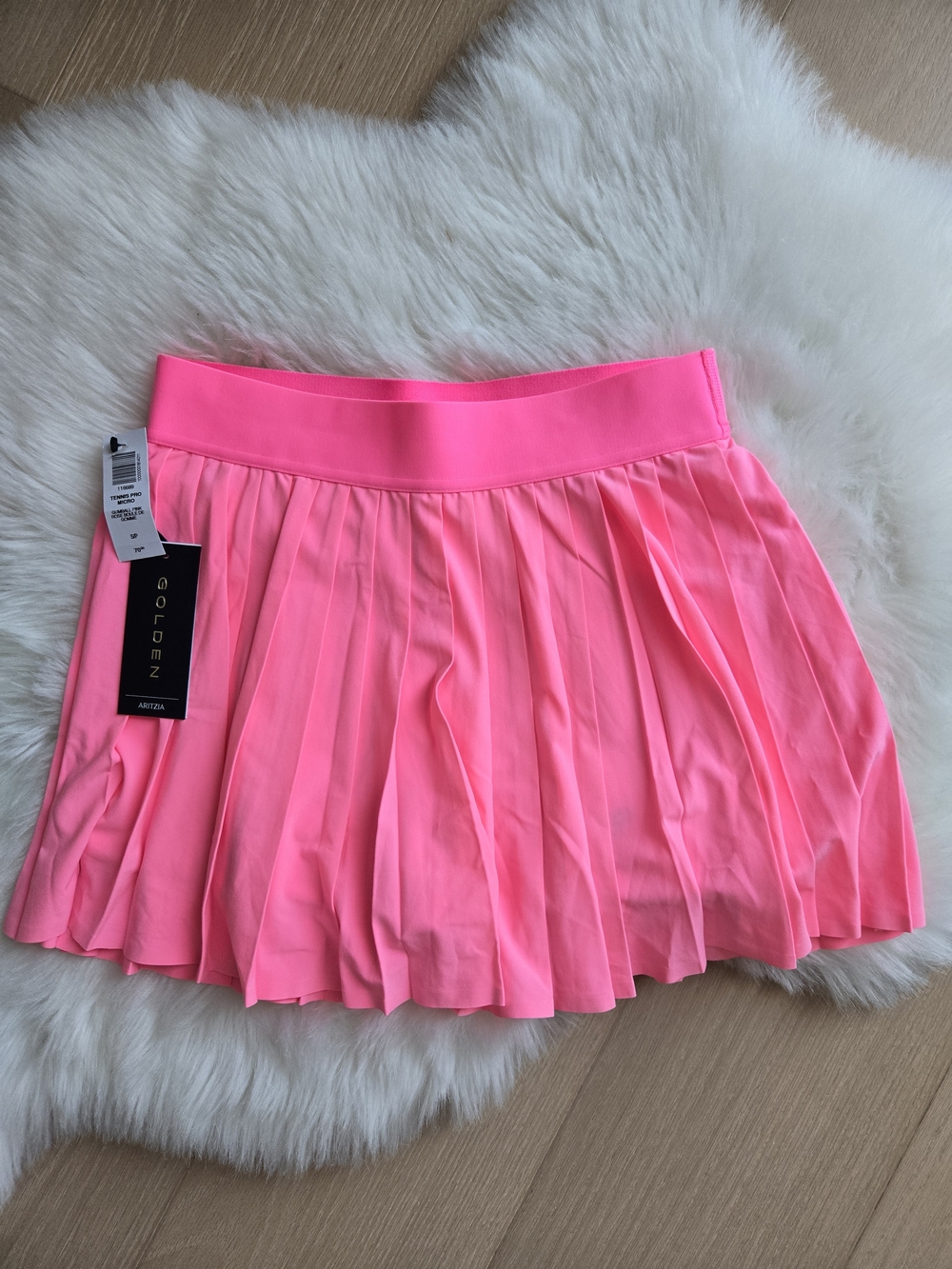 Aritzia Neon Pink Pleated Mini Skirt